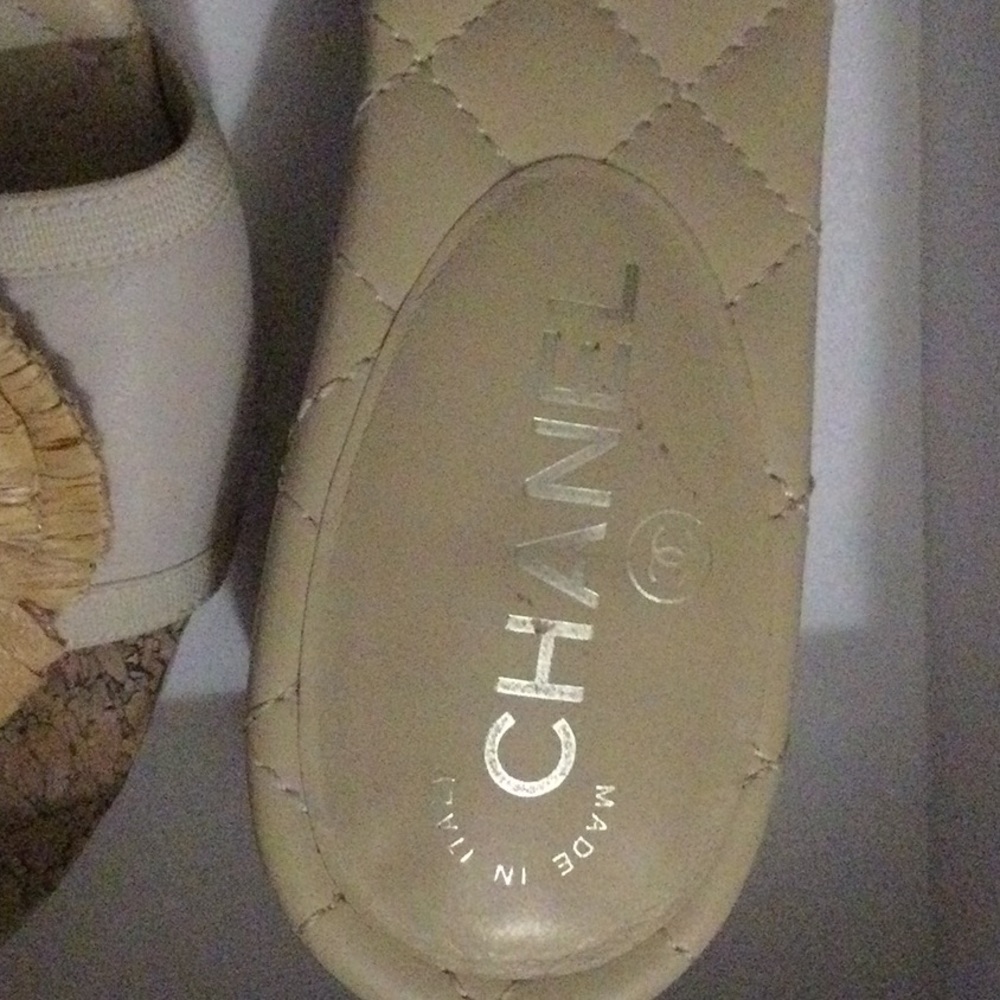 Chanel women mules dark white 39 (9) - Picture 6 of 6
